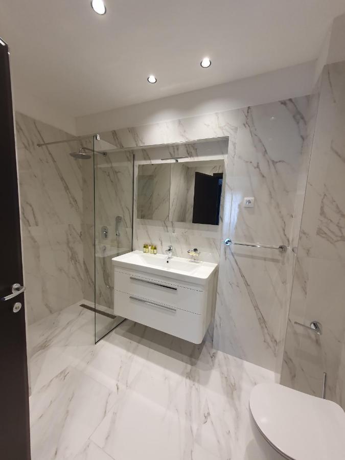Prestige Central Apartments - Rafailovici 부드바 외부 사진